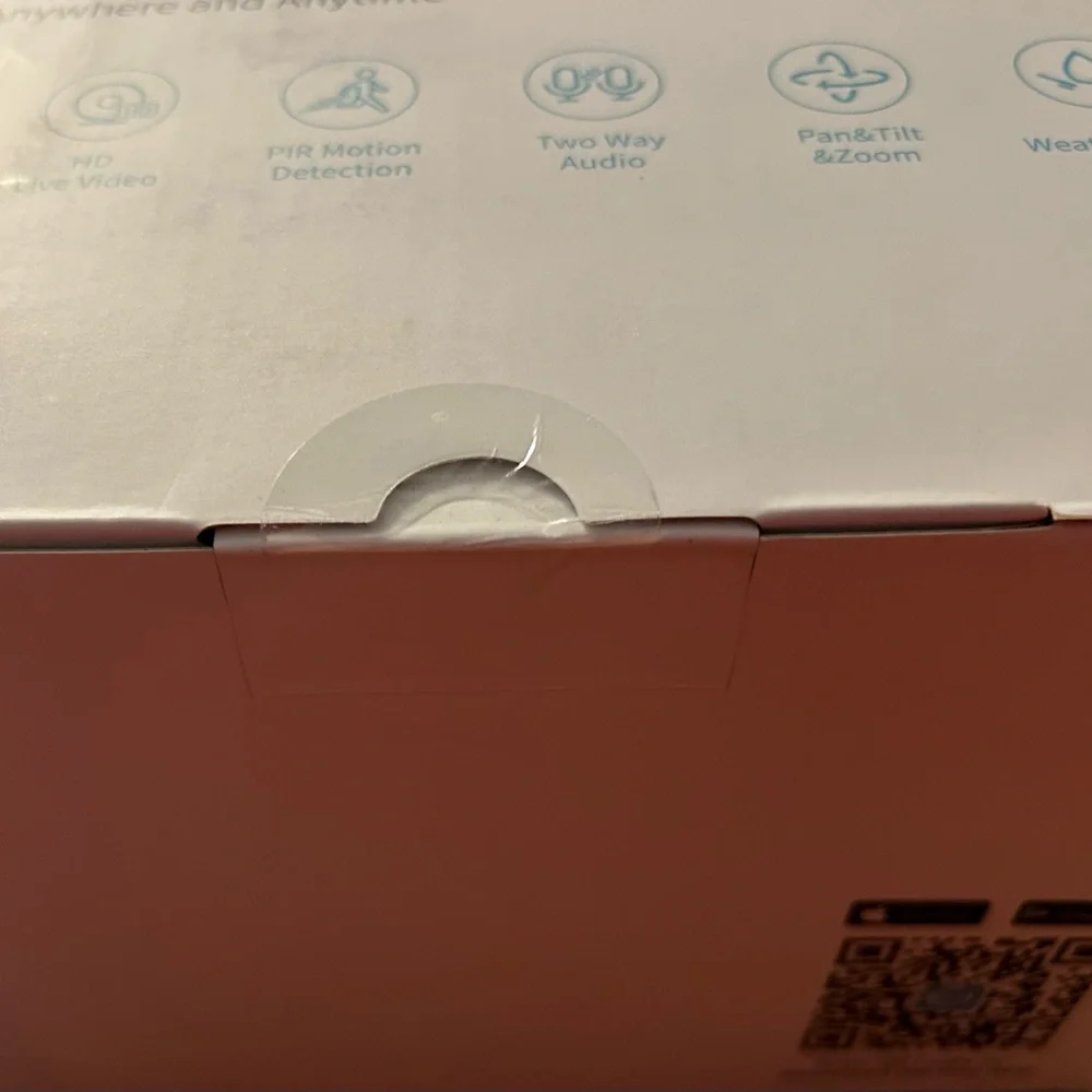 Versatile Outdoor Security Camera - Picture 4 of 5